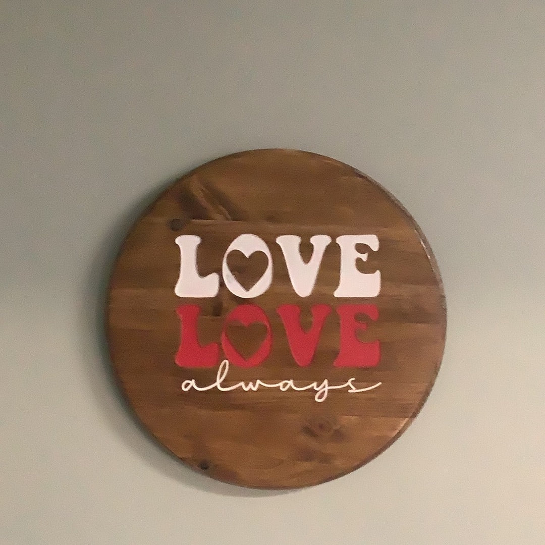 15” Valentines Themed Round